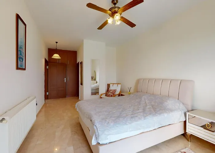 Vila Tranquillity By Holidaykeys Kyrenia (Northern Cyprus)