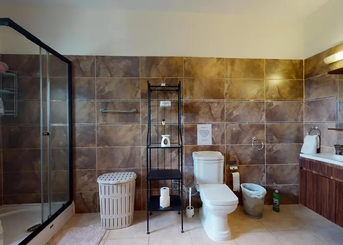 Tranquillity By Holidaykeys Vila *