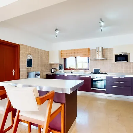 Tranquillity By Holidaykeys * Kyrenia (Northern Cyprus)