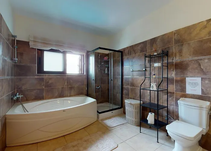 Villa Tranquillity By Holidaykeys