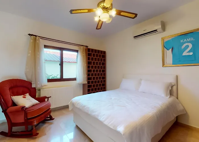 Villa Tranquillity By Holidaykeys Kyrenia (Northern Cyprus)