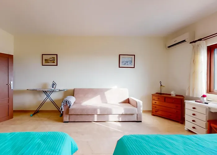 Tranquillity By Holidaykeys * Kyrenia (Northern Cyprus)