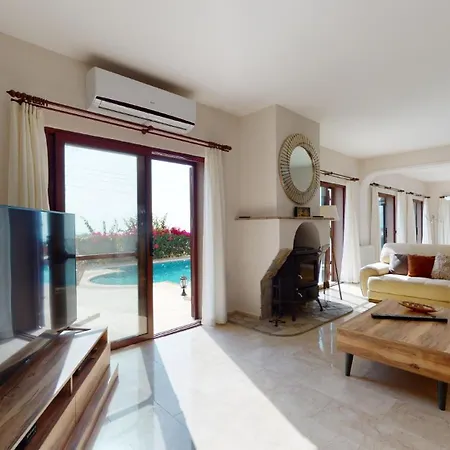 Tranquillity By Holidaykeys Villa Kyrenia (Northern Cyprus)